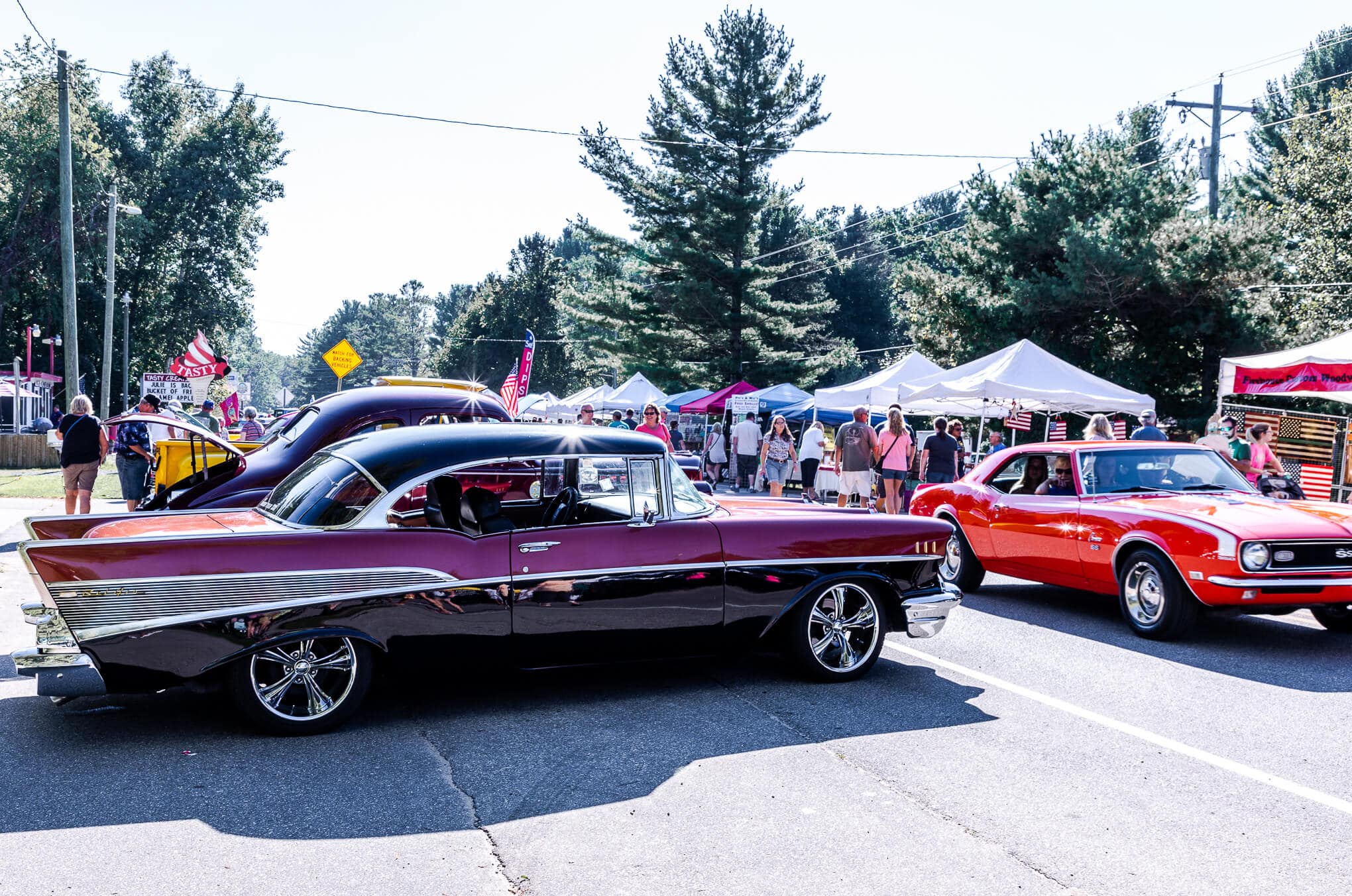 muscle cars at the festival